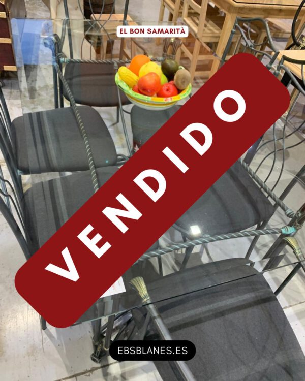 ❗❗🔴 VENDIDO Mesa de hierro + 6 sillas
